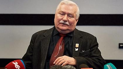 Εκτάκτως στο νοσοκομείο ο Λεχ Βαλέσα