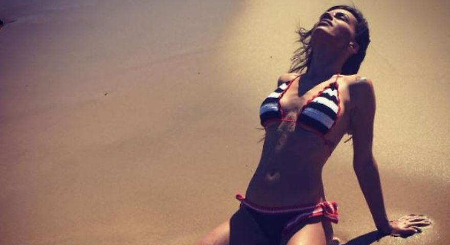 Χριστίνα Κολέτσα: Ποζάρει topless για χάρη των social media!