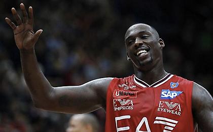 Σάντερς ο αντι-Περπέρογλου στην Μπαρτσελόνα