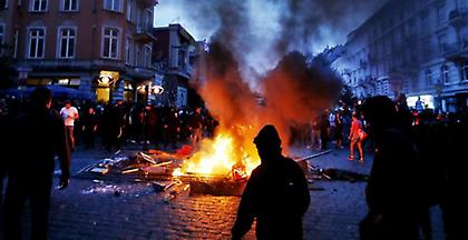 Το Βερολίνο στηρίζει το δήμαρχο του Αμβούργου μετά τις ταραχές στη G20