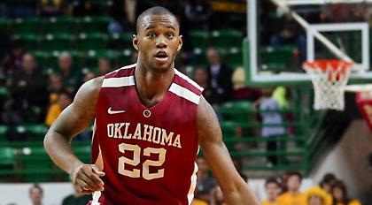 Ανακοίνωσε Εμπαγιέ η Αρμάνι Μιλάνο