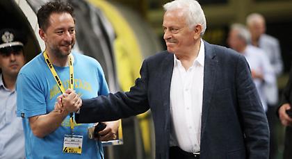 Ο Δουβής θα εκπροσωπήσει την ΑΕΚ στη Γενεύη