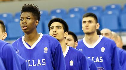 Σαρωτικοί οι Νέοι, χτύπησε ο Αντετοκούνμπο