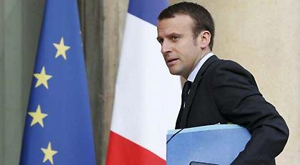 O Μακρόν... κόβει 4,5 δισ από τα υπουργεία χωρίς να χυθεί αίμα