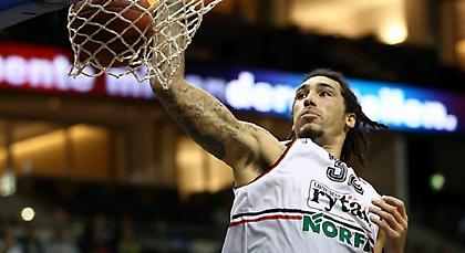 Απέκτησε τον Γκόρντον η Ζενίτ