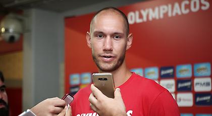 Ενθουσιασμένος ο Τιλί (pic)