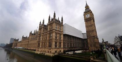 Λονδίνο: Δεν θα πληρώσουμε στην ΕΕ ούτε πένα παραπάνω