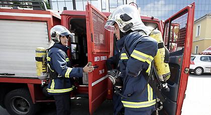Φωτιά σε εργοστάσιο πλαστικών-Πληροφορίες για τραυματίες