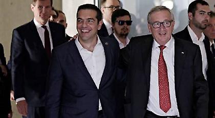 Το «ευχαριστώ» Τσίπρα στους δανειστές -Για την έξοδο από το υπερβολικό έλλειμμα