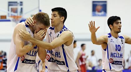 Στη δωδεκάδα για το Ευρωπαϊκό U20 Χαραλαμπόπουλος και Λούντζης