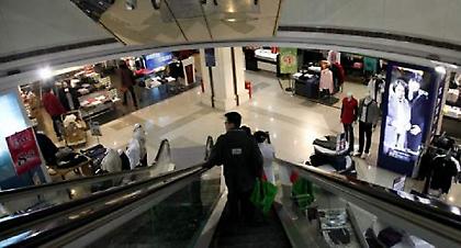 Η σωτηρία των ανδρών: Έφτιαξαν θαλάμους για να περιμένουν τις συζύγους τους όσο αυτές ψωνίζουν