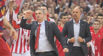 Τέλος ο Ράντονιτς από τον πάγκο του Ερυθρού Αστέρα!