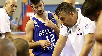 Παπαθεοδώρου: «Να δώσουμε ρυθμό σε Χαραλαμπόπουλο και Λούντζη»