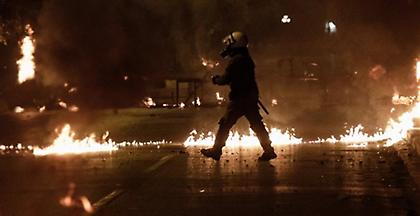 Επίθεση με βόμβες μολότοφ στο υπουργείο Πολιτισμού
