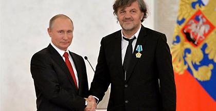 Κουστουρίτσα: Ο Πούτιν είναι «τζέντλεμαν» που έστησε τη Ρωσία στα πόδια της