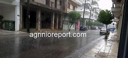 Καλοκαιρινό μπουρίνι στο Αγρίνιο (pics/video)