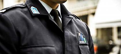 Αστυνομικός στην Κρήτη βρήκε και παρέδωσε πορτοφόλι με 2.000 ευρώ