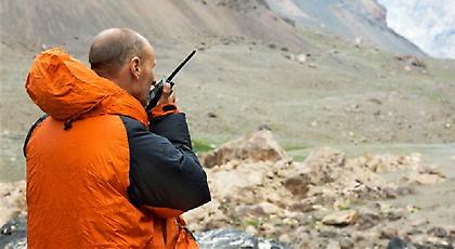 Συνεχίζεται η επιχείρηση διάσωσης του εγκλωβισμένου ορειβάτη στον Όλυμπο