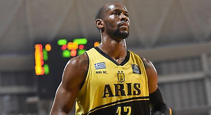 Από τον Άρη στην Νταρουσάφακα ο Κάμινγκς