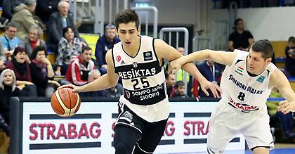 Άλλα δύο χρόνια στην Μπεσίκτας ο Σιπάχι