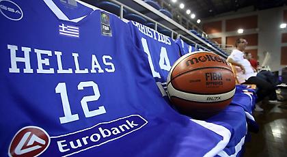 Διαπρέπουν και στους αριθμούς οι Νέοι