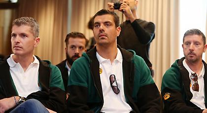 Μουστακαλής ΚΑΙ ο Τσαρτσαρής, προκάλεσε Πρίντεζη-Φιλίππου! (video)