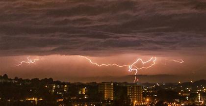 Βρετανία: Σφοδρές καταιγίδες και καταστροφές στην Κορνουάλη