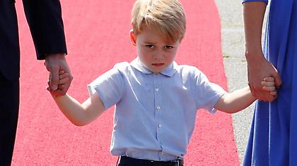 Γιατί ο πρίγκιπας Τζορτζ δεν χαμογελάει ποτέ και είναι πάντα θλιμμένος