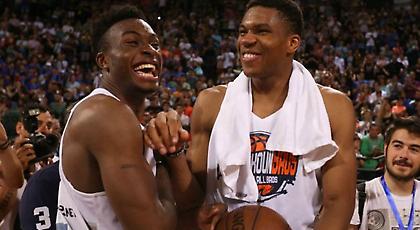 Antetokounbros: Προετοιμασία στο Μιλγουόκι πριν την Εθνική (pic)