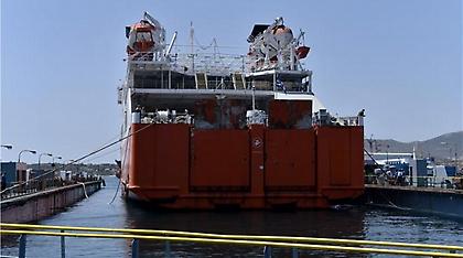 Το «Διονύσιος Σολωμός» προσέκρουσε στο λιμάνι στη Σέριφο