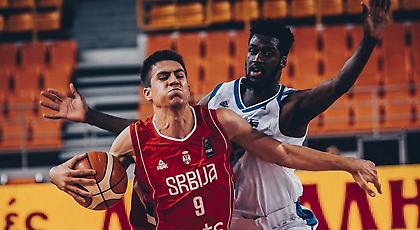 Με τρίποντη βροχή στα ημιτελικά η Γαλλία