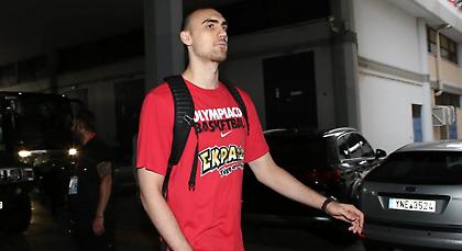 Έμεινε ο Μιλουτίνοφ στον Ολυμπιακό