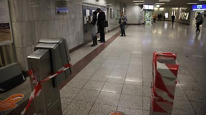 Αντιεξουσιαστές με... παρελθόν έσπαγαν ακυρωτικά μηχανήματα