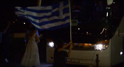 Αποθέωση για την Εθνική Νέων (video)