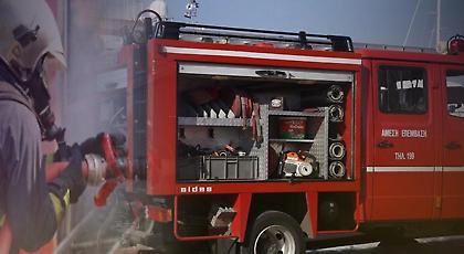 Μάχη με τις φλόγες δίνει η Πυροσβεστική στον Άγιο Βασίλειο Κρήτης