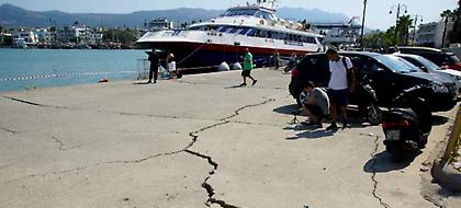 Κως: 310 Τούρκοι εγκατέλειψαν το νησί μετά τον φονικό σεισμό