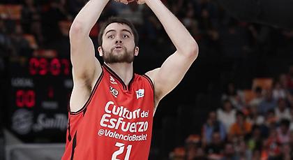 Θέλει να… ψηλώσει με Τόμπεϊ η Τενερίφη