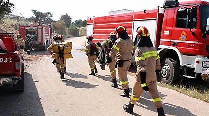 Κρήτη: Πυρκαγιά κοντά στην Μονή Αγκαράθου