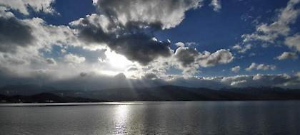 Ανεβαίνει αρκετά η θερμοκρασία την Κυριακή - Πού θα φτάσει ο υδράργυρος