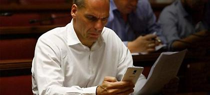 Σοκ στο Twitter γιατί ο Βαρουφάκης ηχογραφούσε τα πάντα - Απίστευτες ατάκες (pics)