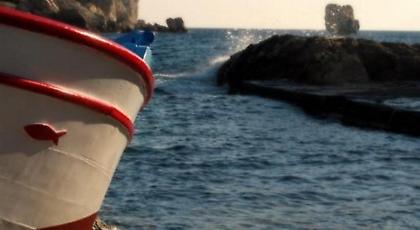 Μυστηριώδης θάνατος 13χρονου τουρίστα, στη βάρκα για Ελούντα