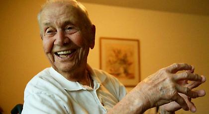 Πέθανε ο Τζον Κούντλα, θρυλικός κόουτς των Λέικερς