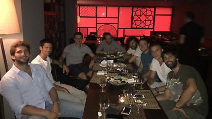 Δείπνησαν με Τζόκοβιτς οι Τεόντοσιτς και Μπογκντάνοβιτς (pic)