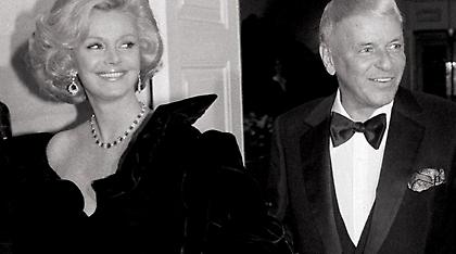 Έφυγε από τη ζωή η σύζυγος του Frank Sinatra, Barbara
