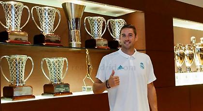 Ανακοίνωσε (και) η Ρεάλ Μαδρίτης τον Κοζέρ