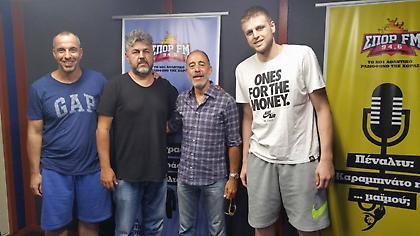 LIVE: Ο πρωταθλητής Ευρώπης Βασίλης Χαραλαμπόπουλος στον ΣΠΟΡ FM 94,6