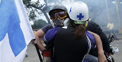 Δύο ακόμα νεκροί, ανάμεσά τους ένα 16χρονο παιδί, στη Βενεζουέλα