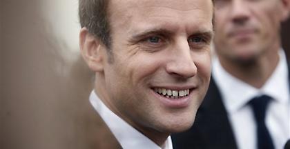 Με ψεύτικους λογαριασμούς η Ρωσία κατασκόπευε την εκστρατεία του Μακρόν