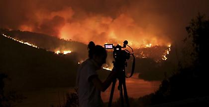 Μάχη με καταστροφικές φωτιές δίνει ξανά η Πορτογαλία