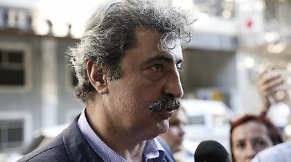 Έξαλλος ο Πολάκης με τον Πάγκαλο: «Παχύδερμο του εκσυγχρονισμού...»